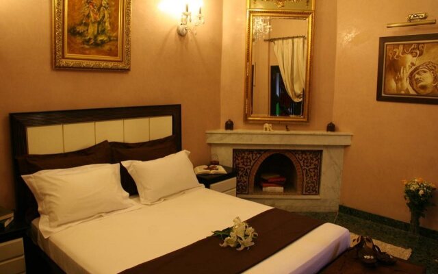 Отель Riad & Spa Ksar Saad Марокко, Марракеш - отзывы, цены и фото номеров - забронировать отель Riad & Spa Ksar Saad онлайн вид на фасад