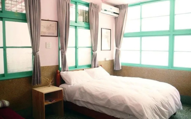 Tung Ning Hostel - Dafu St.