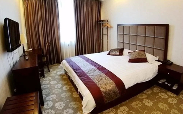 Shanghai Kangqiao Grand Hotel