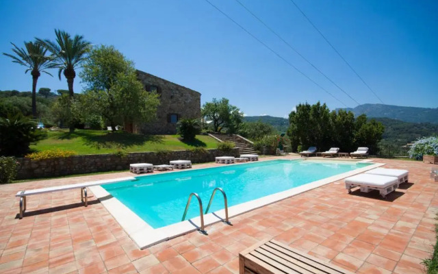 Relax at the Swimming Pool by Wonderful Italy