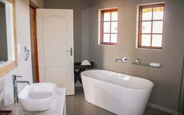 Royal Morubisi Founder's Lodge