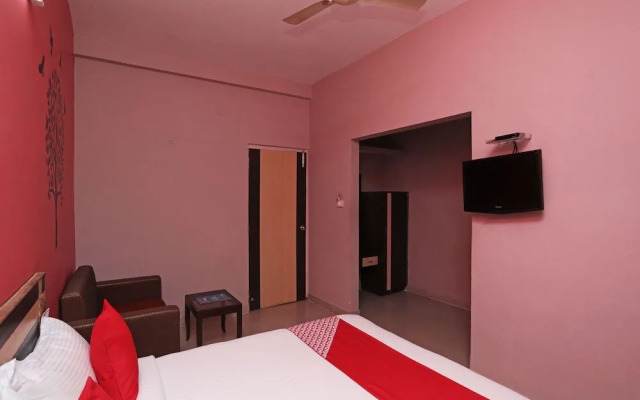 Oyo 6274 Hotel Janaki Residency