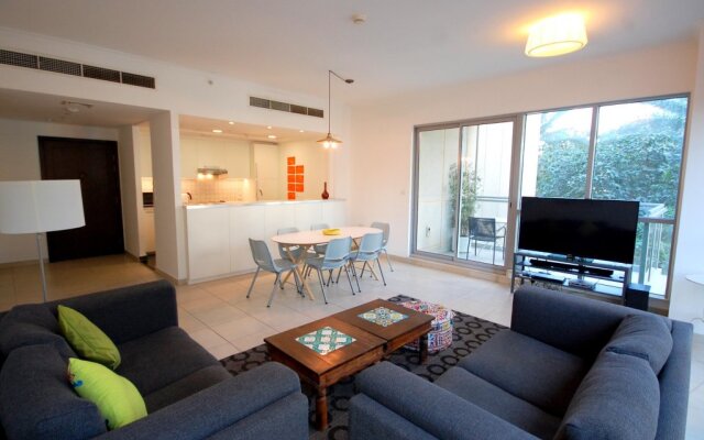 Апартаменты Dubai Apartments - Downtown - Burj Residences 5 Дубай комната для гостей