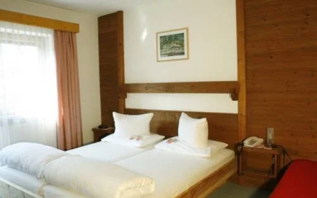 Hotel Garni Ötztalerhof