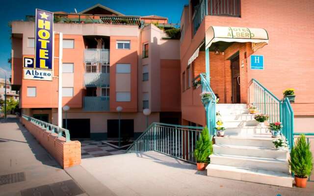 Hotel Albero вид на фасад