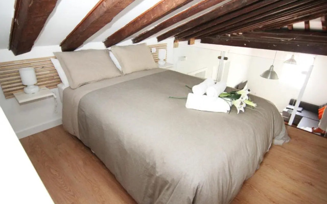 Apartamento atico en Puerta del Sol