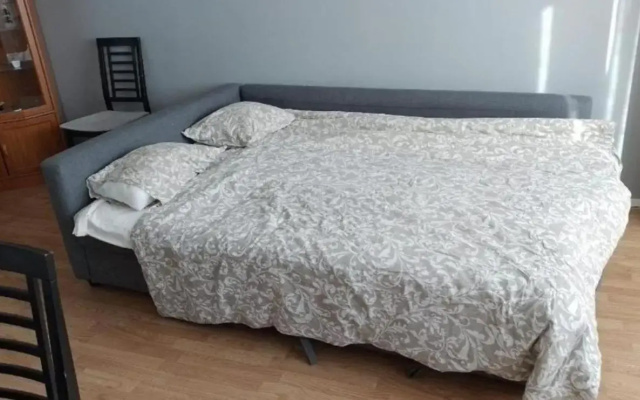 50m2 FREE Parking and Laundry 25min to Center