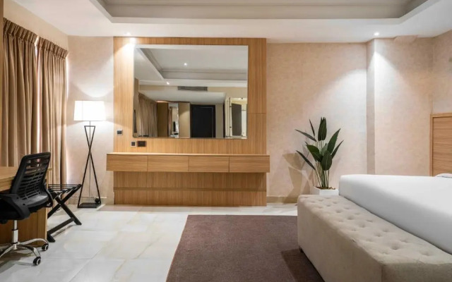 George Residence TLC