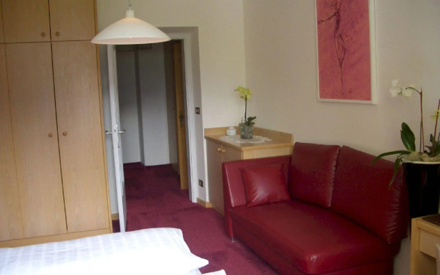 Hotel Pension Verdorfer
