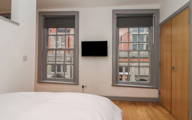 Apartment 9