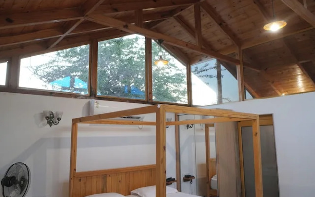 Palace Beach Camp