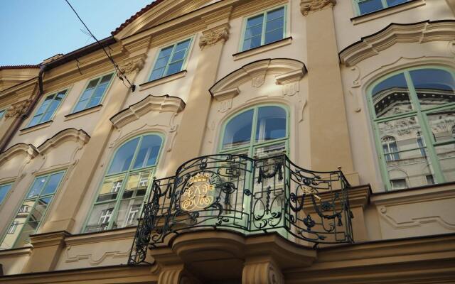 Отель Harrachovsky Palace вид на фасад