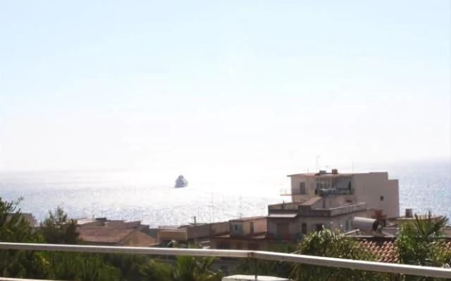 Terralcantara Villa del Mare