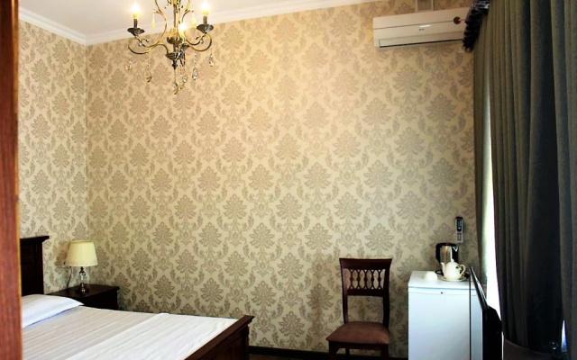 Ridvan Plaza Hotel