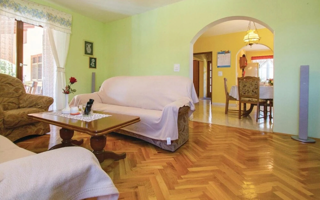 Nice Home in Labin With Wifi and 3 Bedrooms