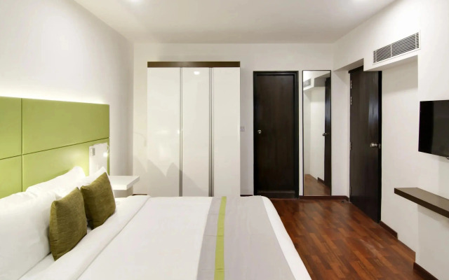 Lemon Tree Hotel Banjara Hills