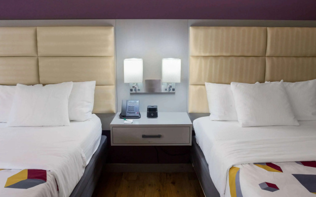 La Quinta Inn & Suites by Wyndham Mobile - Daphne