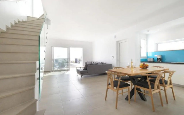 Villa Marina Hills mit Privatem Pool