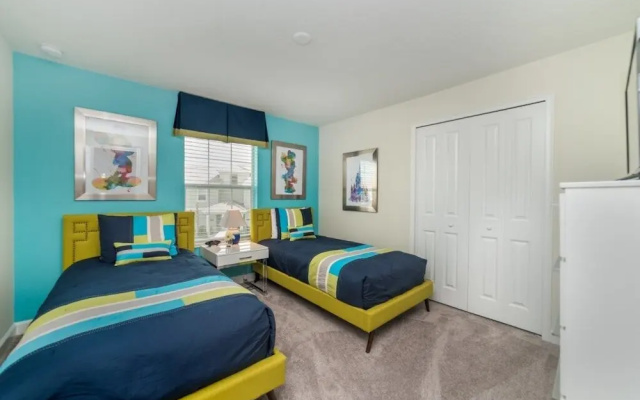 Mickey's Royal Escape 5 Bedroom Townhouse