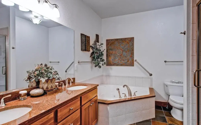 Black Canyon Inn Unit F3