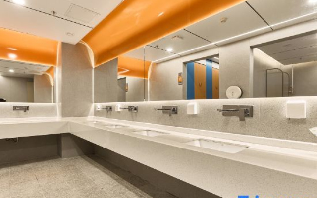 Stay at Ding Hotel (Beijing Lizhuang Business District 307 Hospital Branch)