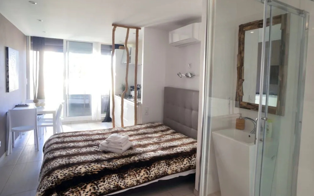 Studio Village Naturiste Hotel Restaurant Libertin