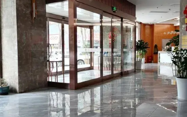 Fengqiu Shangshan Hotel