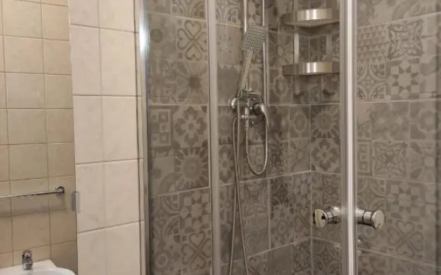Ostro - Guest House