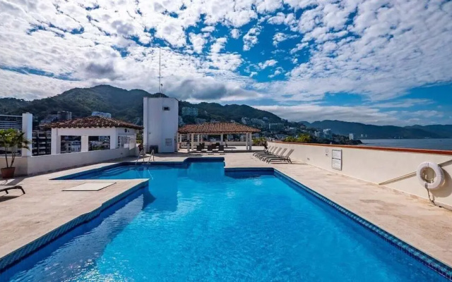 Ocean View 2Br Condo-balcony-beach-pool VDS 111