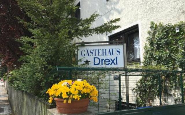 Отель GÄstehaus Drexl Мюнхен вид на фасад