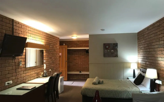 Jolly Swagman Motor Inn