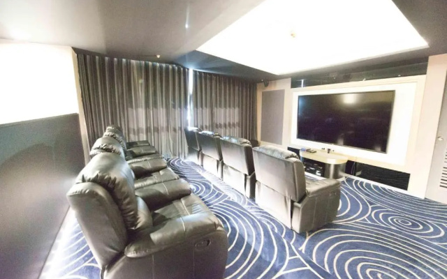 Caribbean Hotel Resort Pattaya