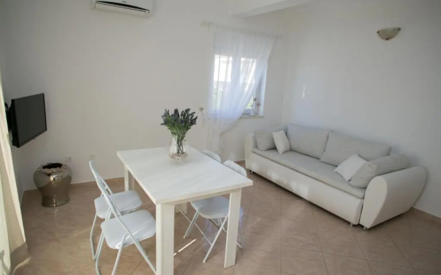 Apartments Rina