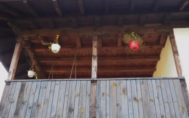 Guest House Yana