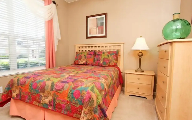 Silver Palm Retreat