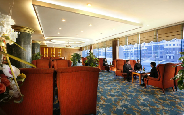 Kerren Hotel