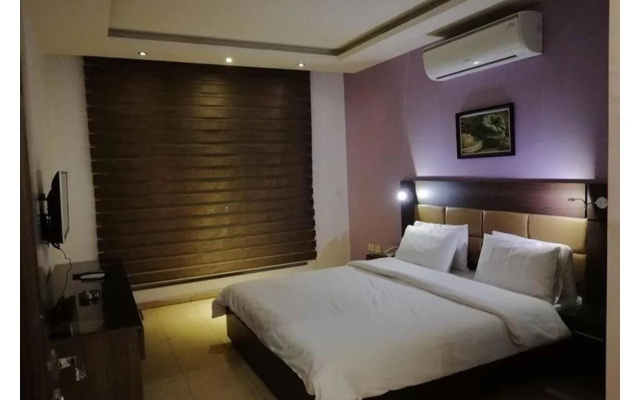 Amazing one Bedroom Apartment in Amman, Elwebdah 7