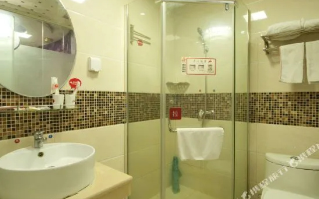 Shankee Hotel (Jinan Zhangqiu Shanquan Road Baimai Spring South Gate)