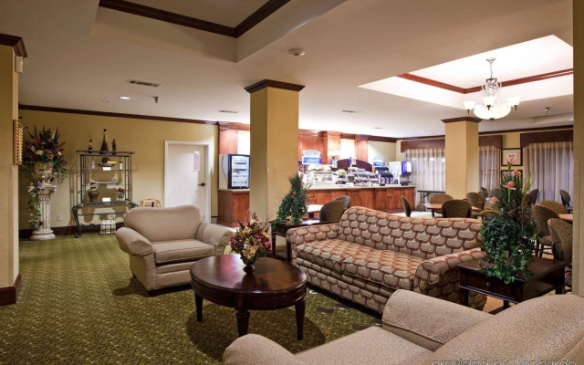 Holiday Inn Express Clanton by IHG