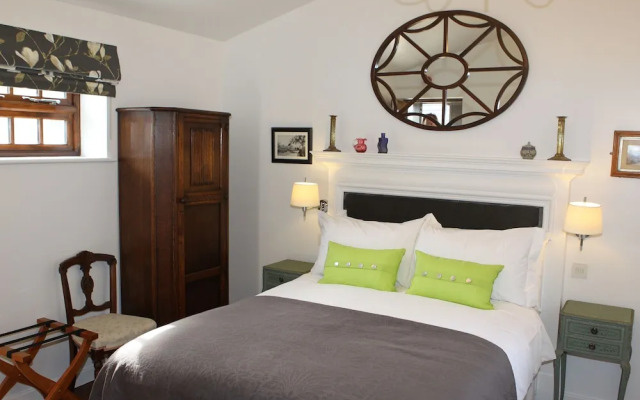 The Compasses Inn
