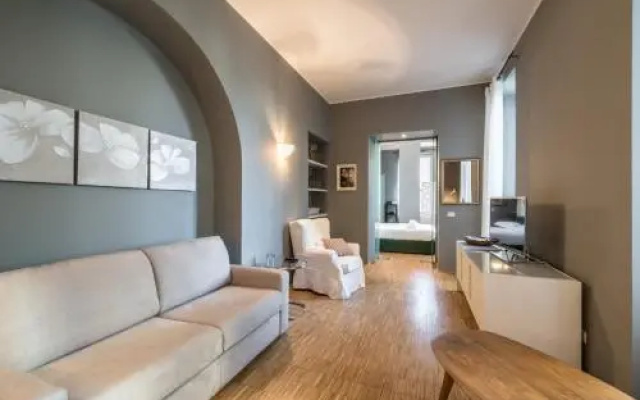 Porta Venezia Apartment