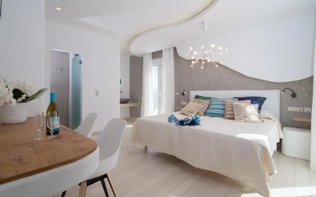 Spiros Hotel