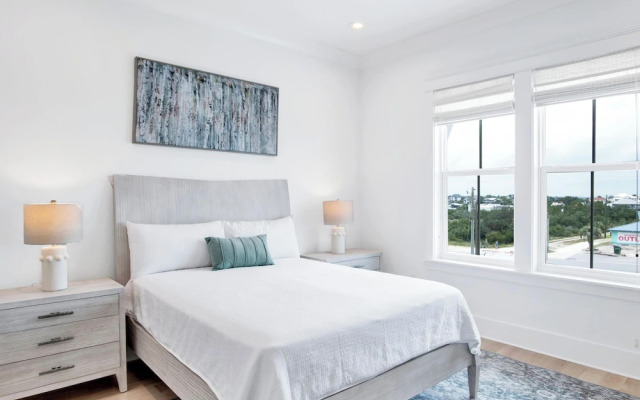 Luna Azul by Southern Vacation Rentals