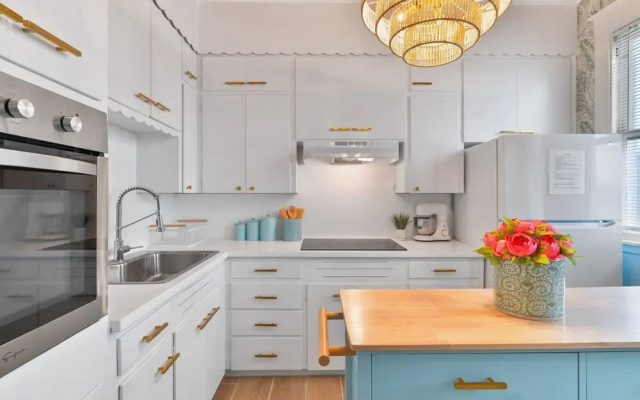 The Grand on Ave O by Ryson Vacation Rentals