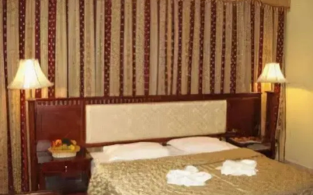 Host Palace Hotel Apartment by OYO Rooms