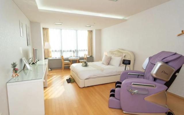 Incheon Airport Capsule Hotel No.1