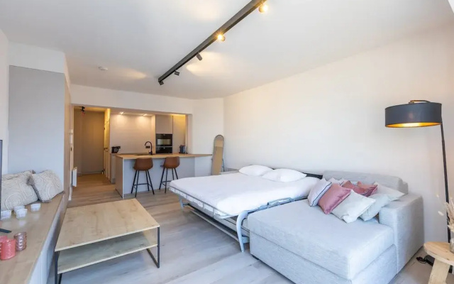 Modern Studio With sea View