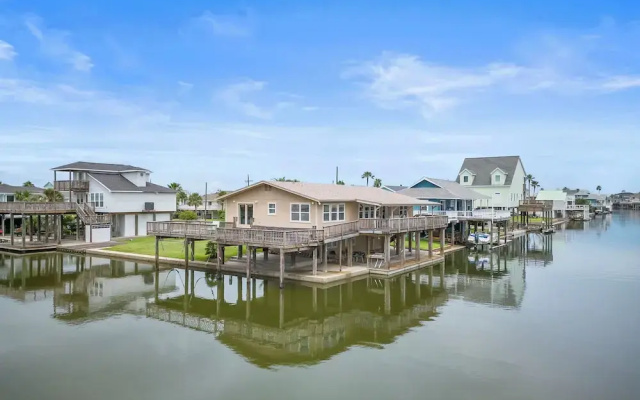 The Great Dane by Ryson Vacation Rentals