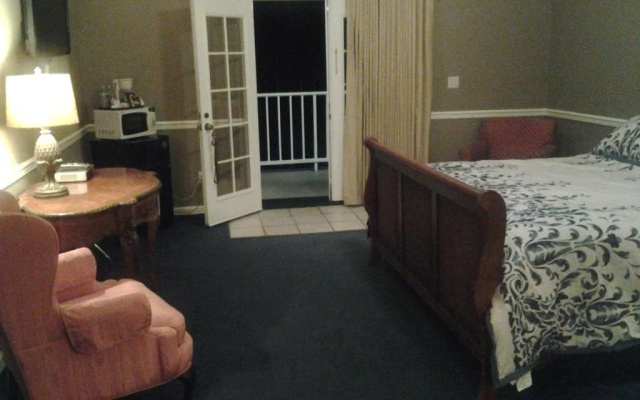 The Inn at Benicia Bay
