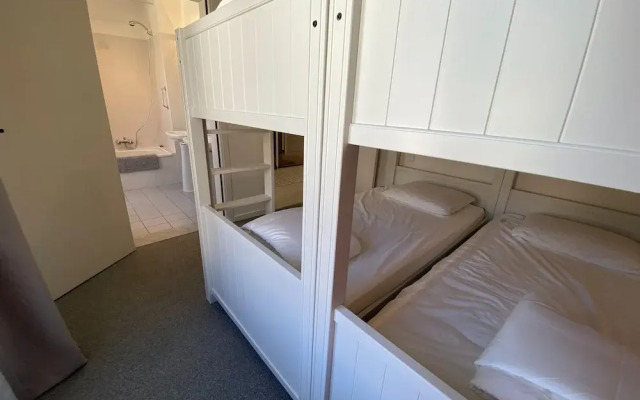 Apartment in Duinbergen Near the Beach
